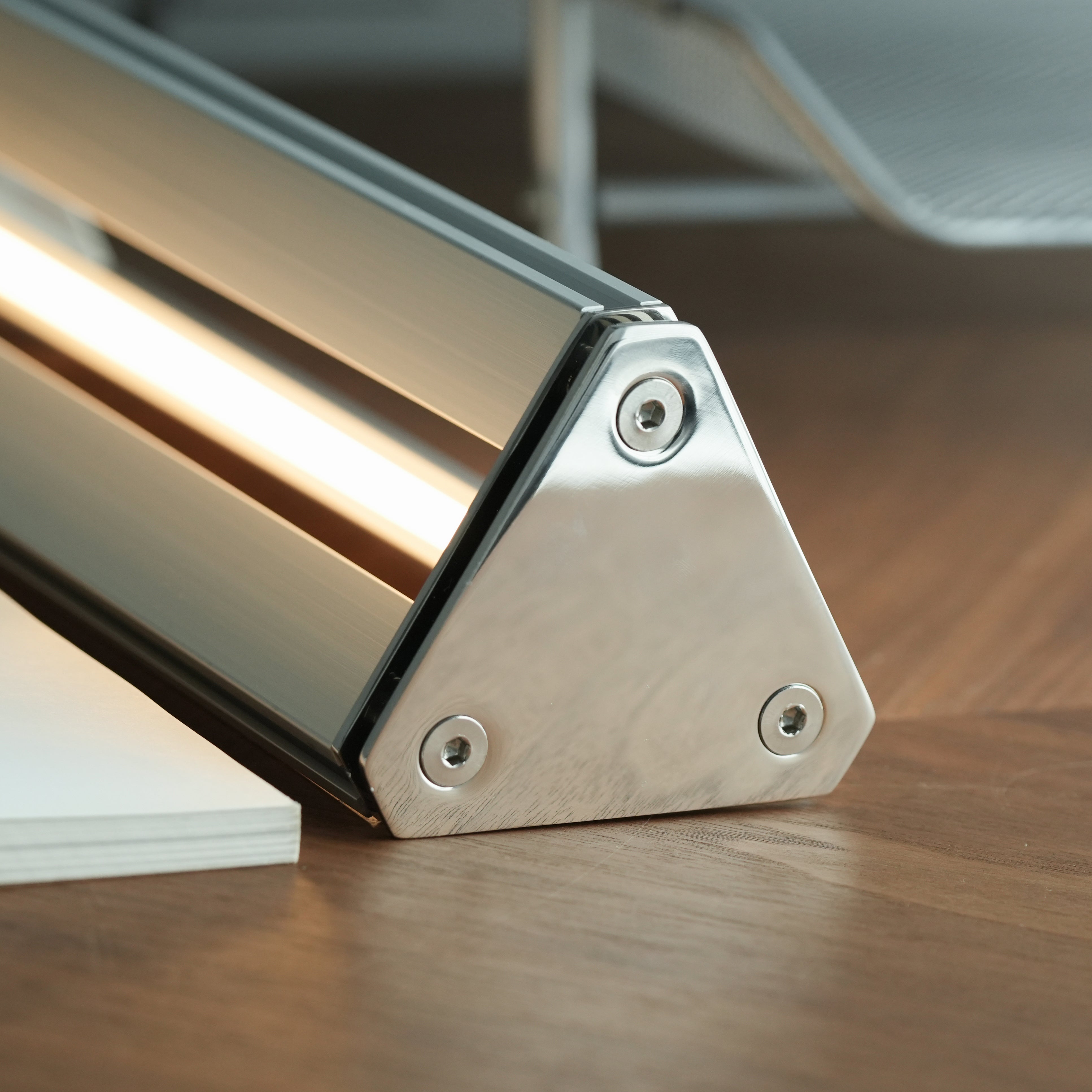 Mustdesk Minimalist Modern Metal Ambient Light, Designer Style Metal Lamp